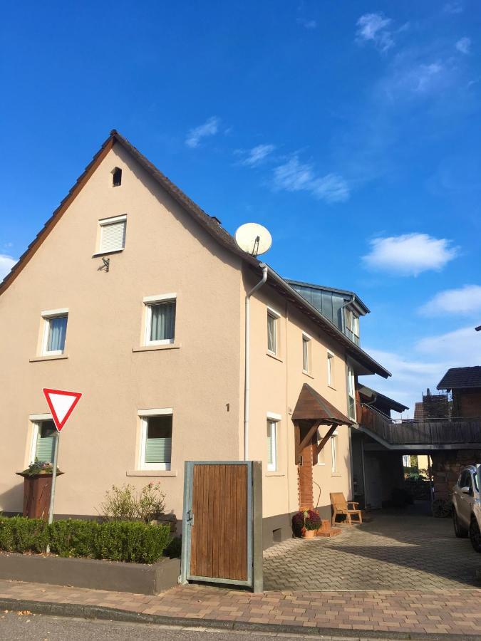 Entzueckende Traumwohnung - Nur 5Min Vom Europa-Park! ไรห์นเฮาเซน ภายนอก รูปภาพ